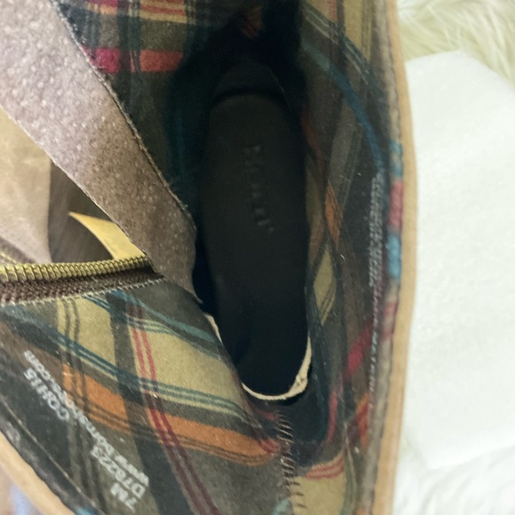 NEW Born Women's Espresso Dark Brown Combo Nevica Leather Boots Size 7 - Picture 8 of 10